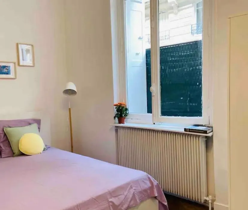 Appartement Moderne Quartier Saint Lazare-1