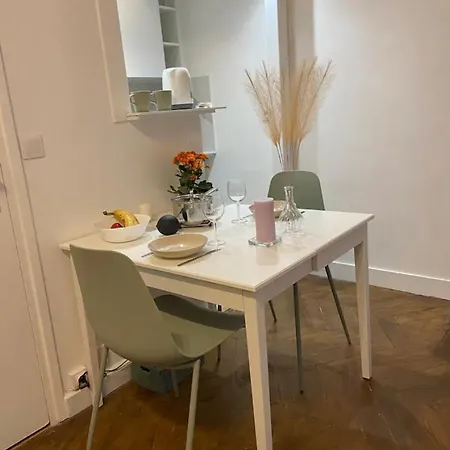 Appartement Moderne Quartier Saint Lazare-2
